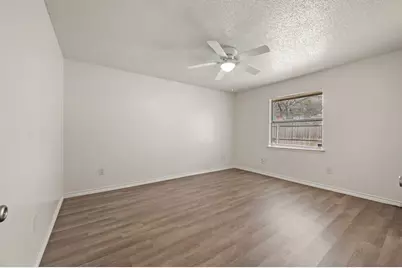 6630 Parkview Lane, North Richland Hills, TX 76182 - Photo 17