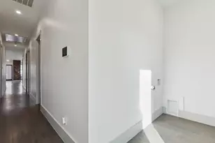 1018 S Waverly Dr, Dallas, TX 75208 - Photo 21