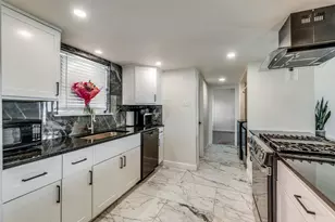 2736 Larchmont Dr, Mesquite, TX 75150 - Photo 9