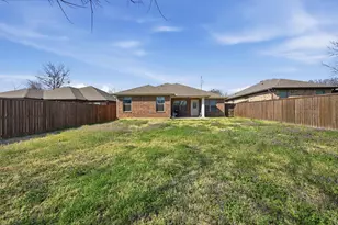 2209 N Hickory St, Sherman, TX 75092 - Photo 25