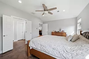 2209 N Hickory St, Sherman, TX 75092 - Photo 13