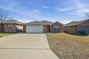 2209 N Hickory St, Sherman, TX 75092 - Photo 23