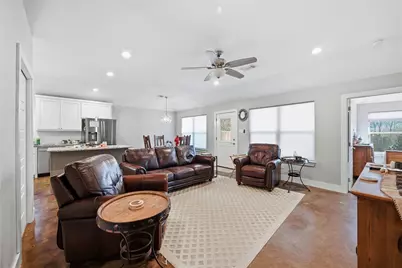 2209 N Hickory Street, Sherman, TX 75092 - Photo 5