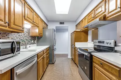 708 Vickie Drive, Azle, TX 76020 - Photo 3