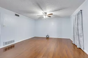 708 Vickie Dr, Azle, TX 76020 - Photo 7