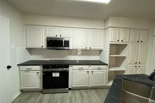 1607 Crescent Ln, Duncanville, TX 75137 - Photo 7