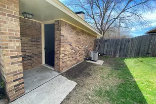 1607 Crescent Ln, Duncanville, TX 75137 - Photo 19