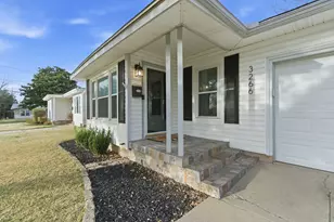 3266 Marys Ln, Fort Worth, TX 76116 - Photo 3