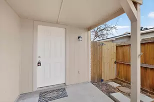 4629 Chapman St, The Colony, TX 75056 - Photo 3