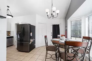 6700 Oriole Ct, Haltom City, TX 76137 - Photo 9