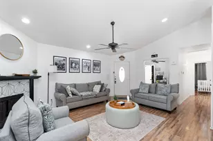 6700 Oriole Ct, Haltom City, TX 76137 - Photo 5