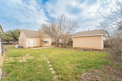 207 S Flint Street, Breckenridge, TX 76424 - Photo 17