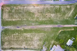 102 E Hubbard St, Josephine, TX 75173 - Photo 1