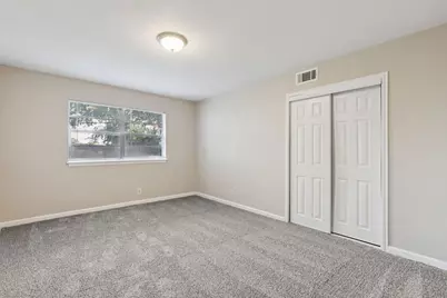 7009 Corona Drive, Haltom City, TX 76180 - Photo 15