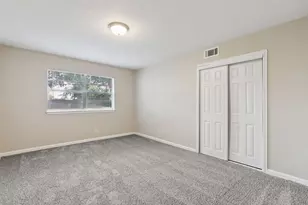 7009 Corona Dr, Haltom City, TX 76180 - Photo 15