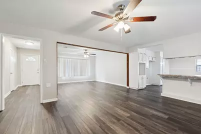 7009 Corona Drive, Haltom City, TX 76180 - Photo 9