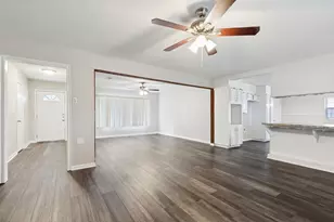 7009 Corona Dr, Haltom City, TX 76180 - Photo 9