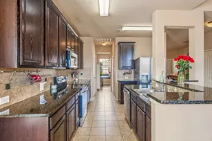 409 Crown Oaks Dr, Fort Worth, TX 76131 - Photo 7