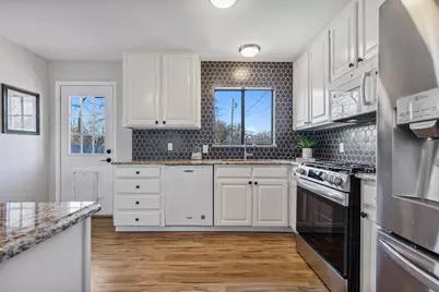 10811 Mandalay Drive, Dallas, TX 75228 - Photo 3