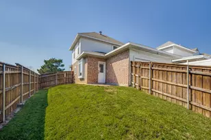 1815 Water Oak Dr, Lewisville, TX 75067 - Photo 21