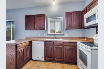 1815 Water Oak Drive, Lewisville, TX 75067 - Photo 7