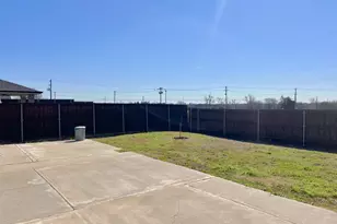 476 Willowlake Dr, Little Elm, TX 75068 - Photo 25