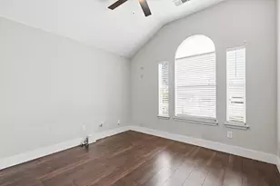 476 Willowlake Dr, Little Elm, TX 75068 - Photo 5