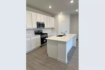 7032 Camphor Court, McKinney, TX 75071 - Photo 3