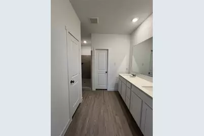 7032 Camphor Court, McKinney, TX 75071 - Photo 11