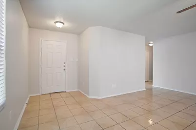 7816 Whitney Lane, Fort Worth, TX 76112 - Photo 5