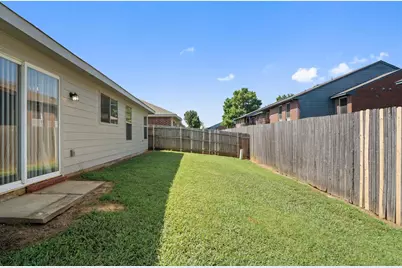 7816 Whitney Lane, Fort Worth, TX 76112 - Photo 23