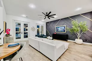 2651 Carmelita St, Dallas, TX 75212 - Photo 9