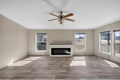 154 Firefly Drive, Springtown, TX 76082 - Photo 9