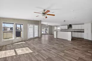 154 Firefly Dr, Springtown, TX 76082 - Photo 7