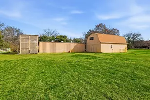 751 Lonesome Dove Ln, Double Oak, TX 75077 - Photo 11