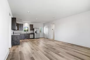 307 Railroad Ave, Sanger, TX 76266 - Photo 5