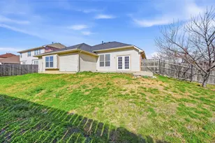 2116 Sandstone Ct, Mansfield, TX 76063 - Photo 3