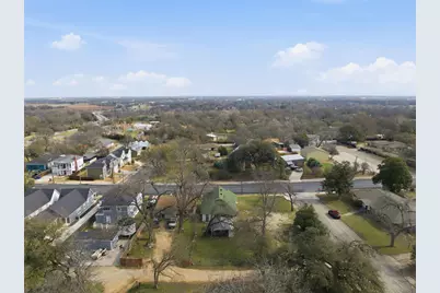 2012 N 5th Street, Waco, TX 76708 - Photo 17