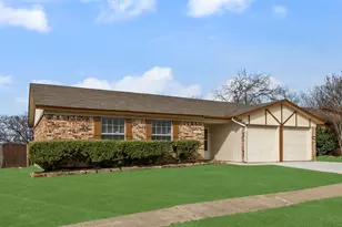 6501 Levitt Dr, Watauga, TX 76148 - Photo 3