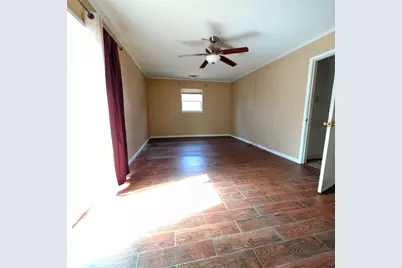 285 Montgomery Road, Mineral Wells, TX 76067 - Photo 17