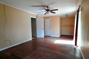 285 Montgomery Rd, Mineral Wells, TX 76067 - Photo 17