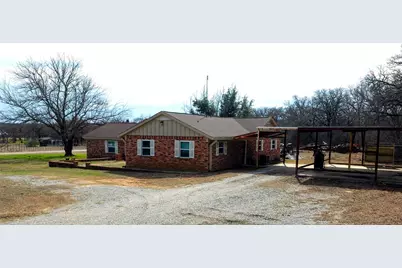 285 Montgomery Road, Mineral Wells, TX 76067 - Photo 3