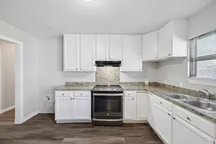 5032 Marks Pl, Fort Worth, TX 76116 - Photo 11