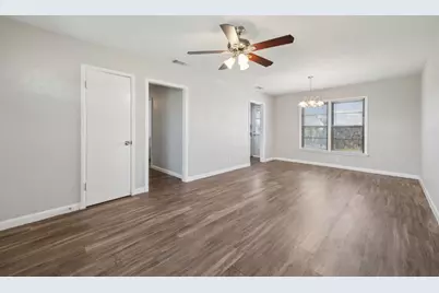 5032 Marks Place, Fort Worth, TX 76116 - Photo 5