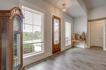 8028 Leven Links Street, Cleburne, TX 76033 - Photo 5