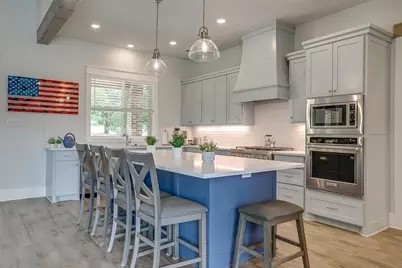 8028 Leven Links Street, Cleburne, TX 76033 - Photo 9