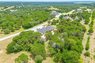 8028 Leven Links St, Cleburne, TX 76033 - Photo 39