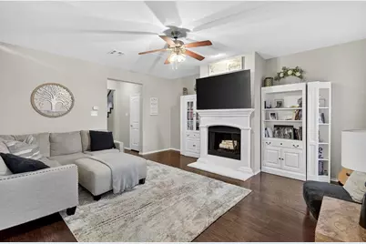 200 Black Bear Drive, McKinney, TX 75071 - Photo 5