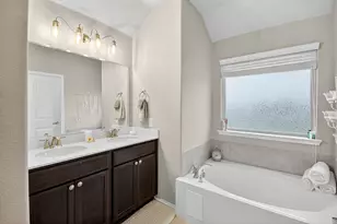 200 Black Bear Dr, McKinney, TX 75071 - Photo 23