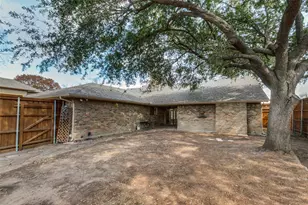 12605 Whispering Hills Dr, Dallas, TX 75243 - Photo 25